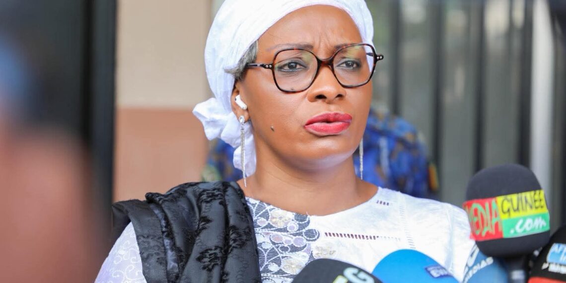 Djenabou Touré, lauréate du Prix Miroir Guinée de l’Excellence