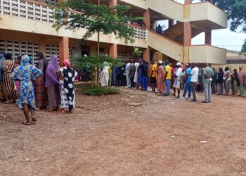 Référendum constitutionnel : forte mobilisation des électeurs à Daresalam