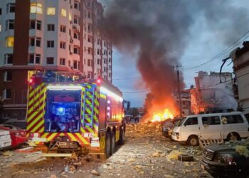 Ukraine : nouvelles frappes russes meurtrières sur Kiev et plusieurs régions