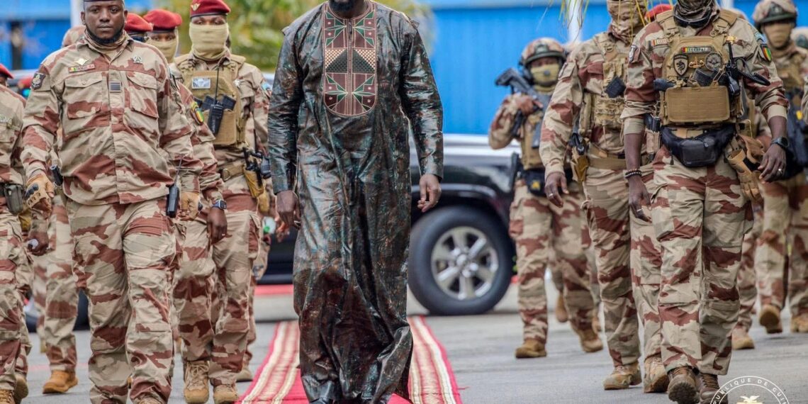 Présidentielle 2025 : Mamadi Doumbouya aurait été parrainé comme candidat indépendant