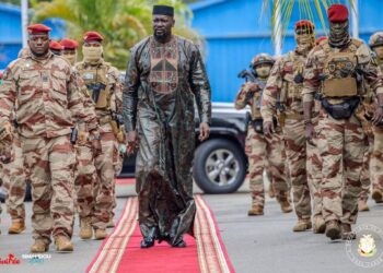 Présidentielle 2025 : Mamadi Doumbouya aurait été parrainé comme candidat indépendant