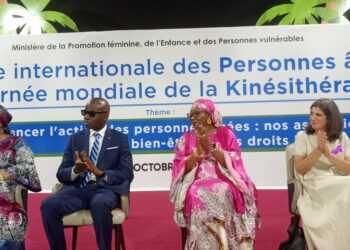 Conakry : la ministre Charlotte Daffé annonce des mesures fortes en faveur des personnes âgées