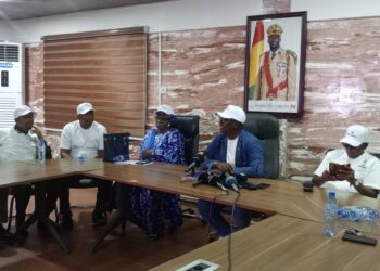 Guillaume Hawing défend la candidature du général Mamadi Doumbouya