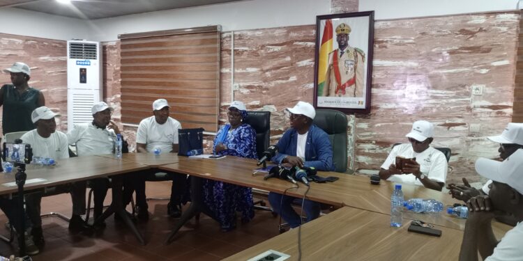 Guillaume Hawing défend la candidature du général Mamadi Doumbouya