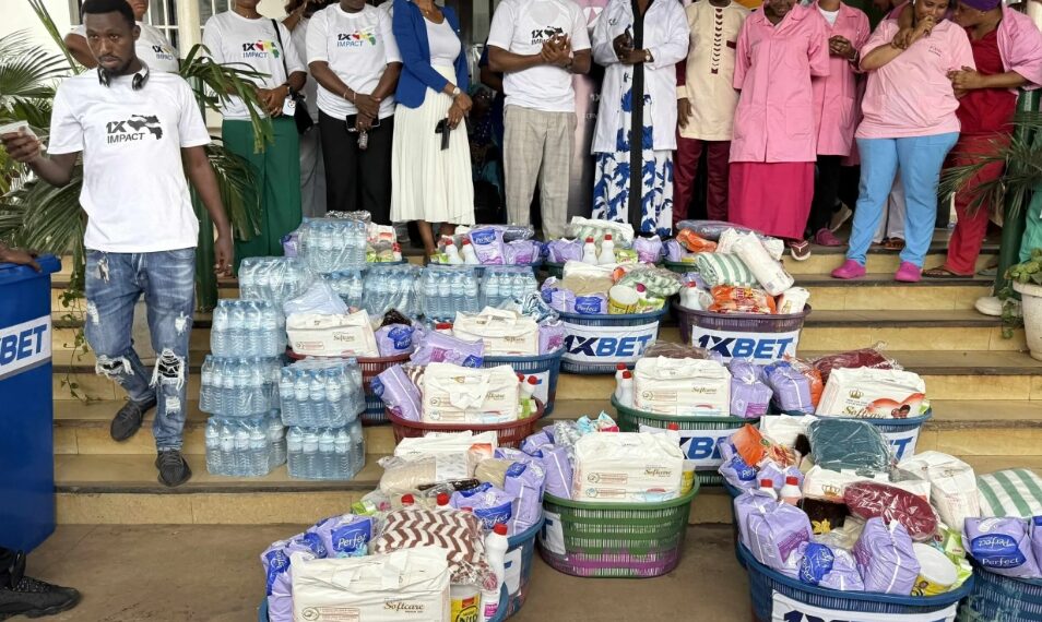 1XBET Guinée fait des dons dans plusieurs hôpitaux de Conakry