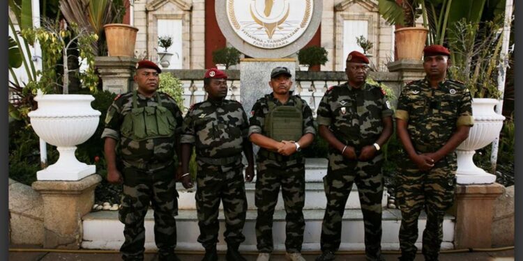 Institutions dissoutes, nouvelle ère à Madagascar : le plan de deux ans annoncé