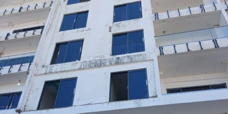 Dixinn : un ouvrier décède après une chute sur un chantier à la Camayenne