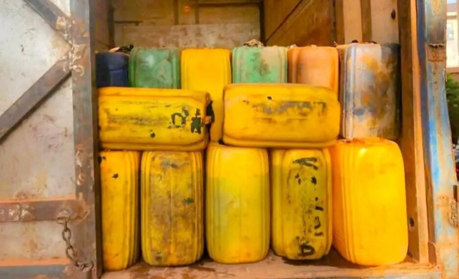 Siguiri : saisie de 250 bidons de gasoil lors d’une opération de la BSIP