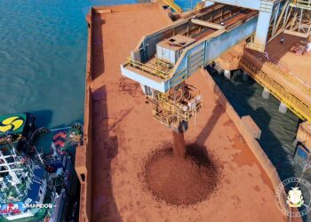 Un tournant historique : la Guinée exploite sa bauxite pour elle-même