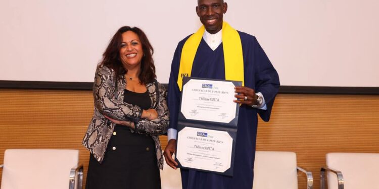 Remise de certificats : Tidiane Koita honoré pour son engagement en management et leadership