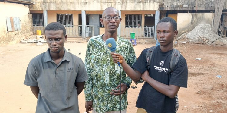 Guinée : l’ONG Humanité d’Urgence apporte son soutien à une école privée à Conakry 