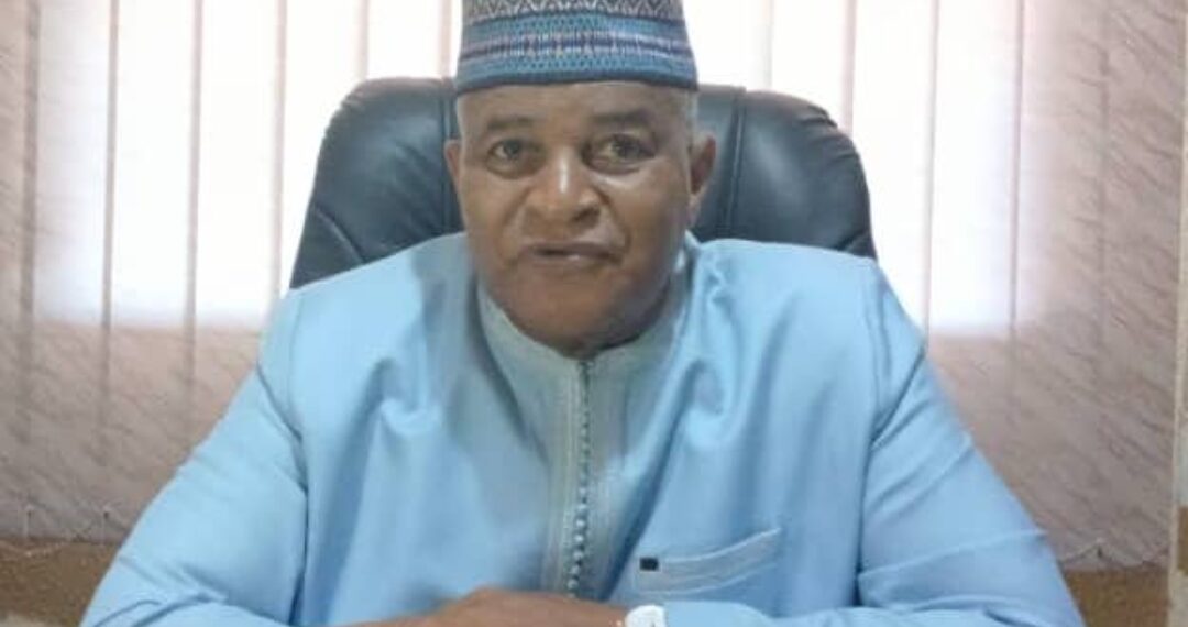 Découvrez les vraies raisons du renoncement à la candidature de Bah Ousmane à la présidentielle