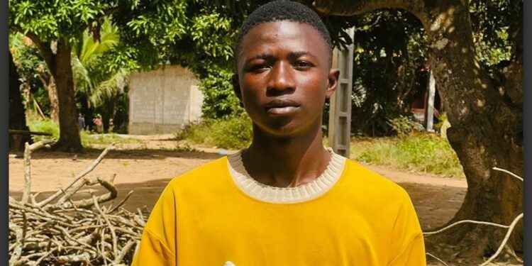 Lola : un élève découvre tardivement son admission au BEPC 2025