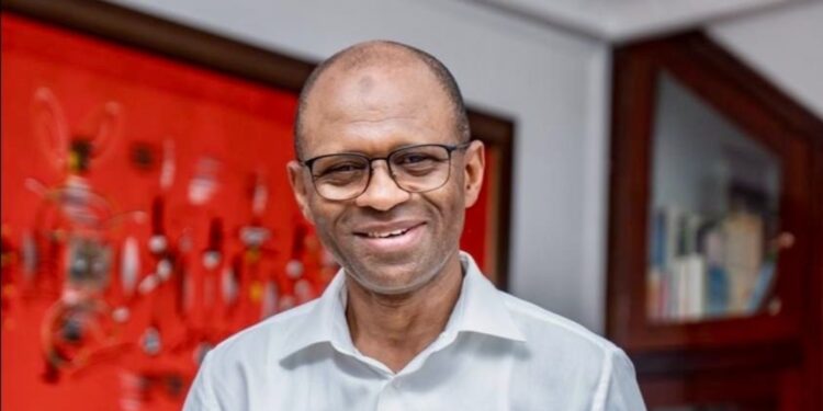 Subvention de l’État : 2 milliards GNF remis au candidat du FRONDEG