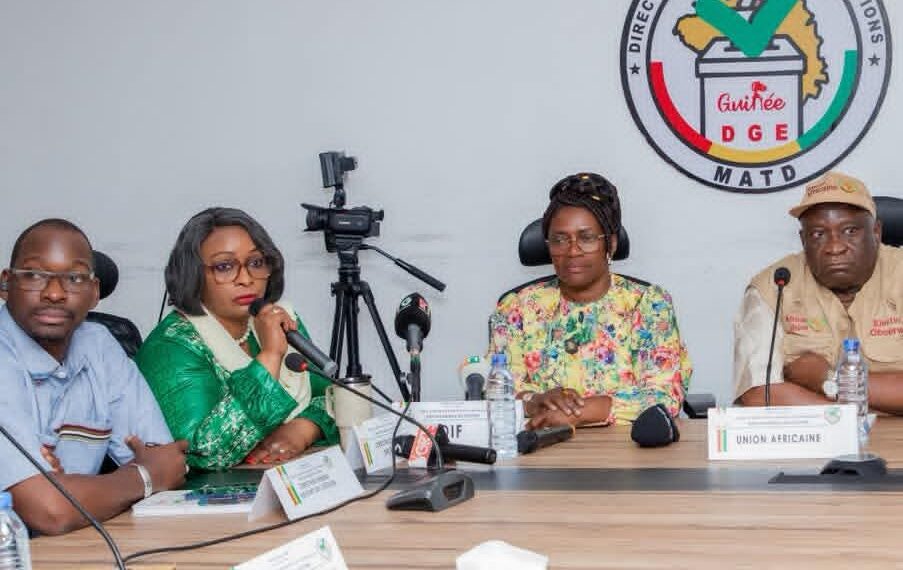 Conakry :La 𝐃𝐆𝐄 effectue une importante rencontre avec 𝐥’𝐔𝐀, 𝐥’𝐎𝐈𝐅 𝐞𝐭 𝐥𝐚 𝐂𝐄𝐃𝐄𝐀𝐎.