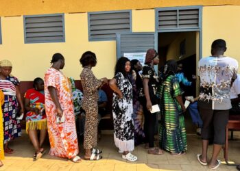 Matoto : le vote démarre dans la sérénité, marqué par une forte mobilisation matinale