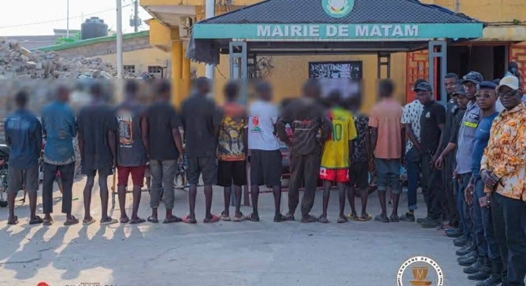 Conakry s&rsquo;attaque à l&rsquo;insalubrité : 5 millions GNF d&rsquo;amende et travaux forcés pour les contrevenants