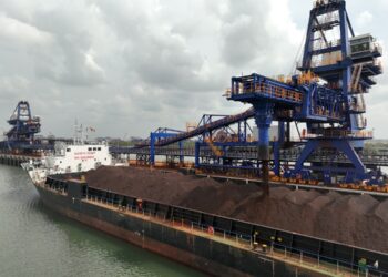 Le projet Simandou à la vitesse supérieure : première expédition de minerai depuis la Guinée