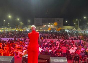 L&rsquo;artiste Sheba Queen dénonce une « humiliation » sur la Corniche