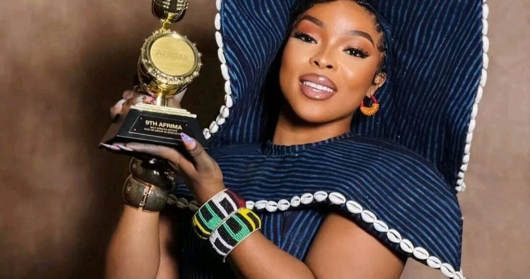 AFRIMA 2025 : la Guinée à l’honneur, Manamba Kanté sacrée Meilleure Artiste Africaine – African Pop