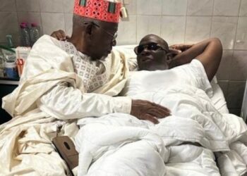 Dr Kassory Fofana toujours hospitalisé, ses avocats demandent une évacuation sanitaire