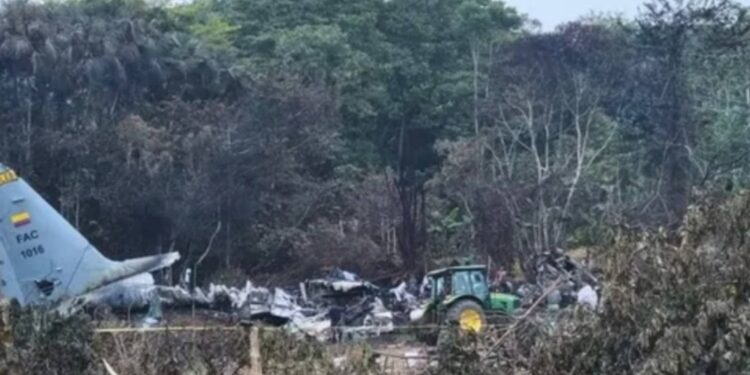 Catastrophe militaire en Colombie : lourd bilan après le crash d’un avion de l’armée