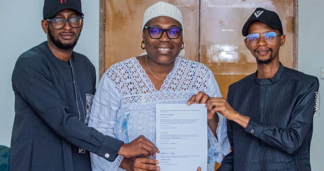 Cinéma guinéen : VIZOORI Production et la RTG signent un partenariat stratégique pour la diffusion de séries.