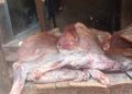 De la viande pourrie à Labé : le président des bouchers et deux autres personnes placés sous mandat de dépôt.
