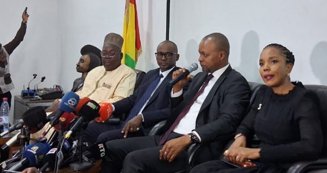 Conakry : le gouvernement annonce la fermeture prochaine de la décharge de Dar-Es-Salam