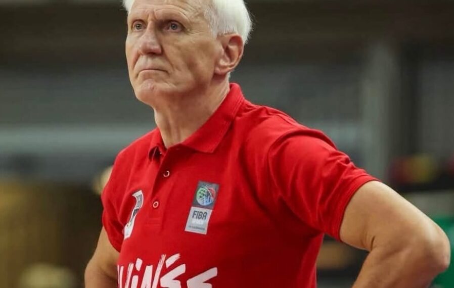 Coup de tonnerre au Syli Basket : le sélectionneur claque la porte !